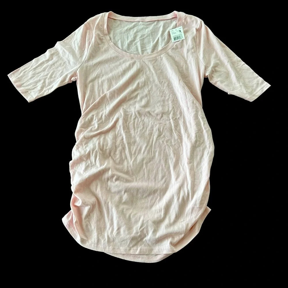 NWT Motherhood Maternity Size Small Baby Pink Knit Tunic Top Tee Stretchy Scoop